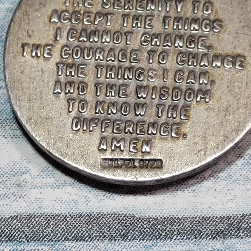 Speidel Sterling Serenity Prayer Pendant Necklace. - Picture 4 of 12